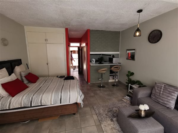 1 Bed Apartment