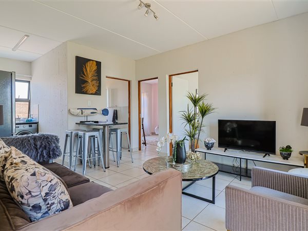 2 Bedroom Townhouse