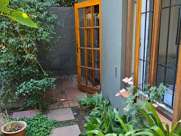 1 Bed Garden Cottage