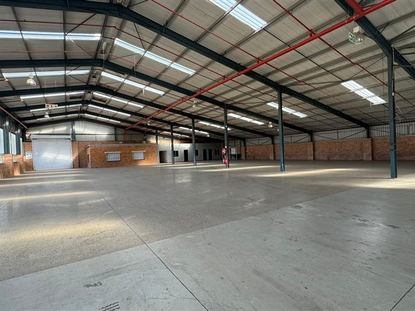 7 015  m² Industrial space