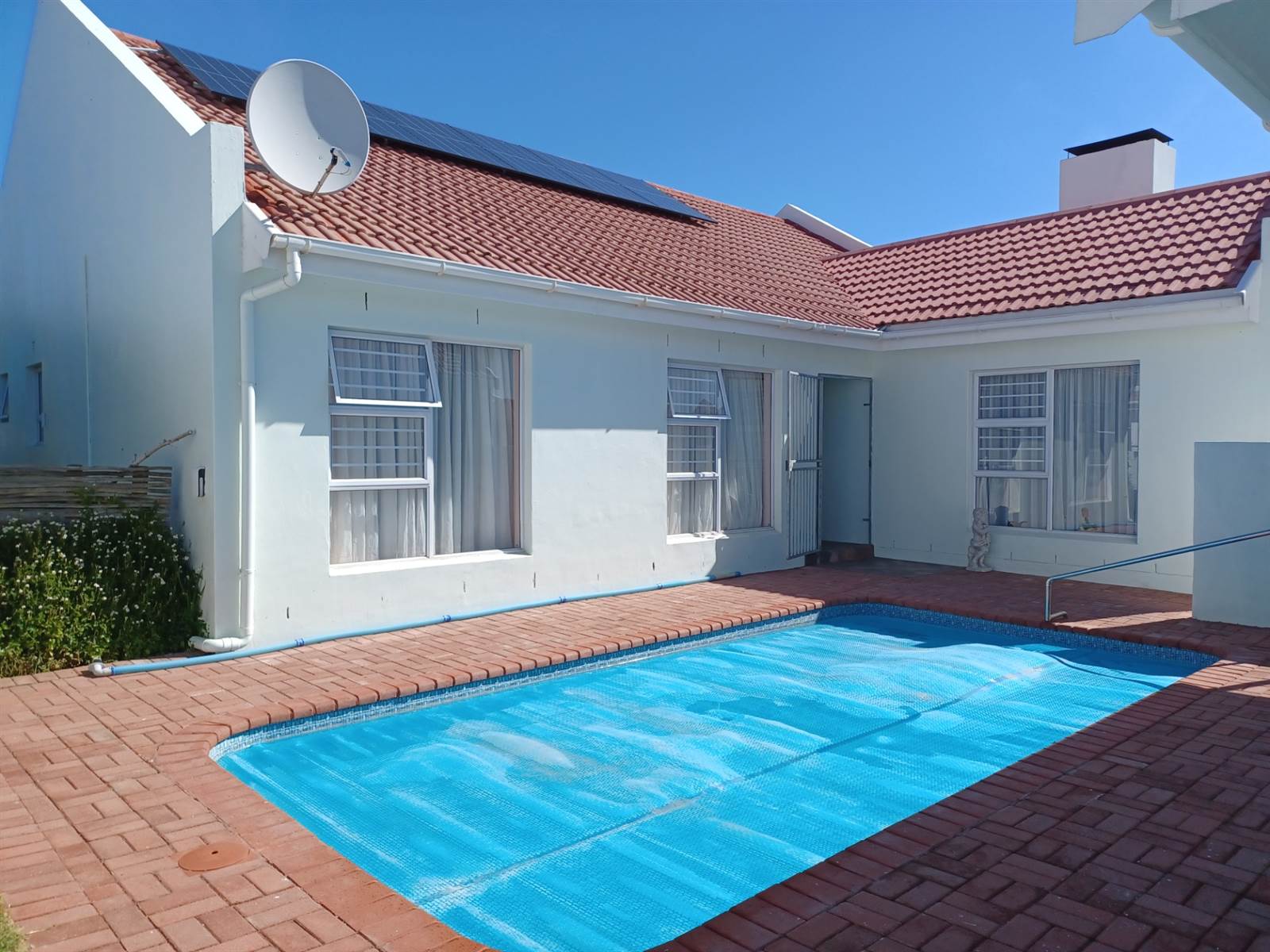 3 Bed House in Port Owen photo number 6