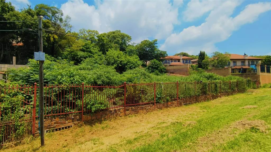 2000 m² Land available in Waterkloof Ridge photo number 5