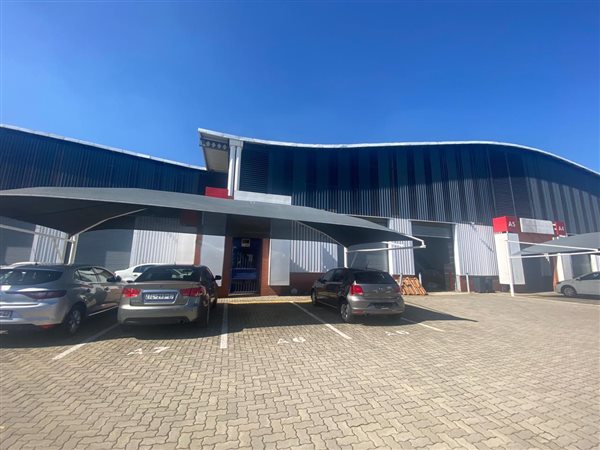 285  m² Industrial space