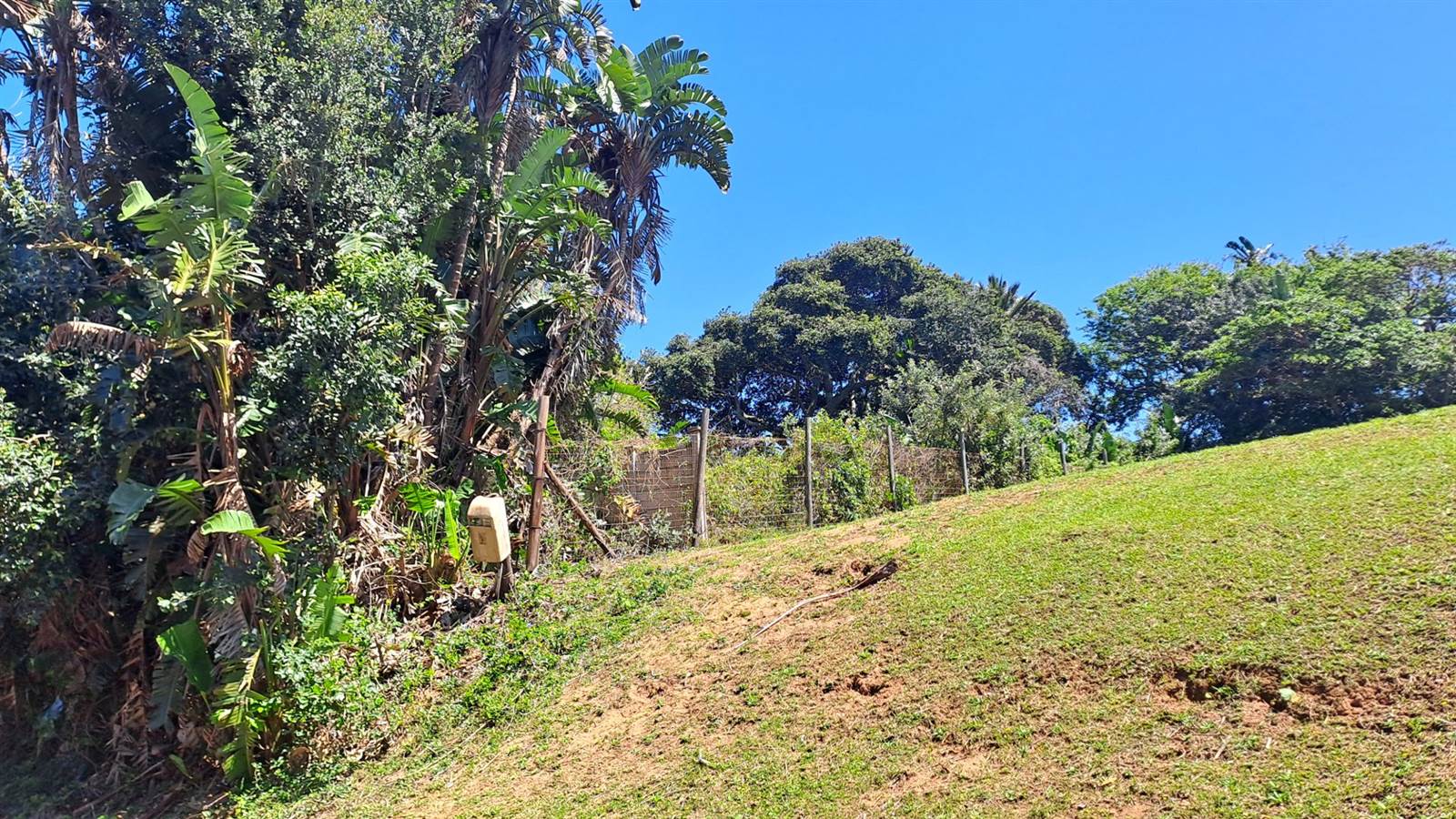 1283 m² Land available in Leisure Bay photo number 6
