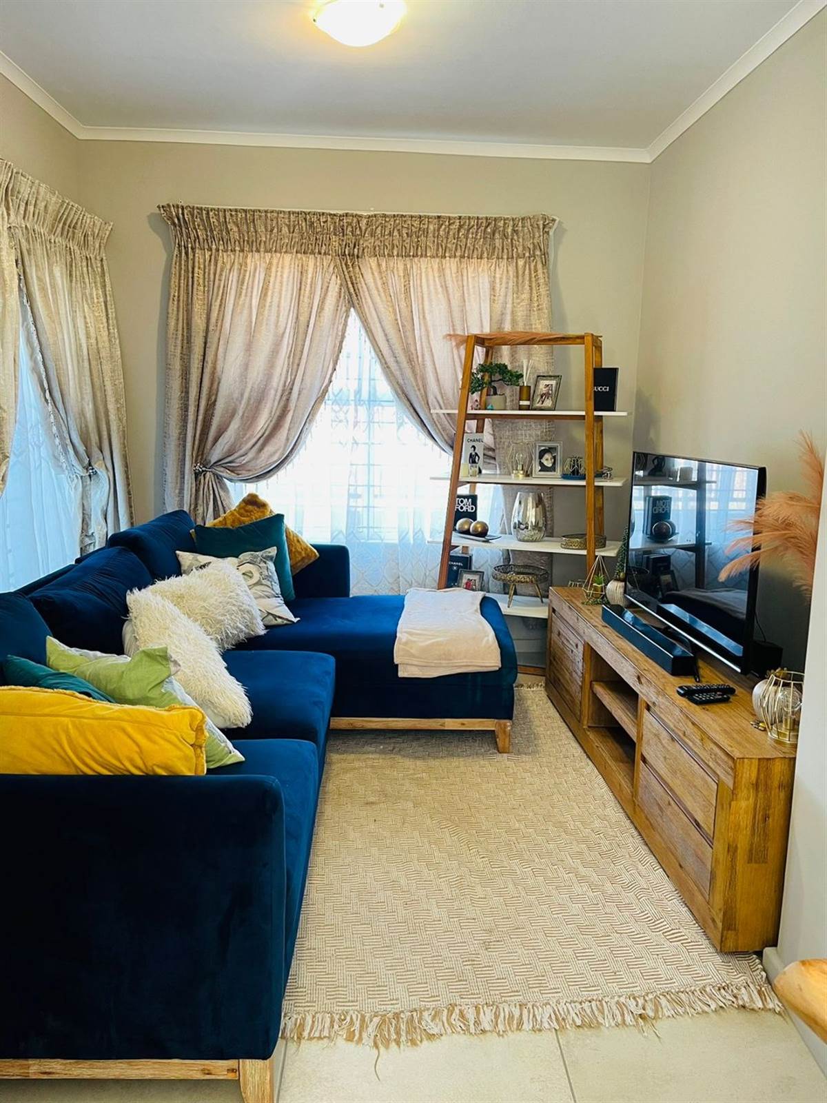 3 Bed Townhouse in Parklands photo number 5