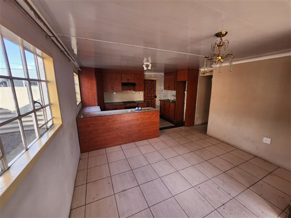 3 Bedroom House 3 Bedroom House