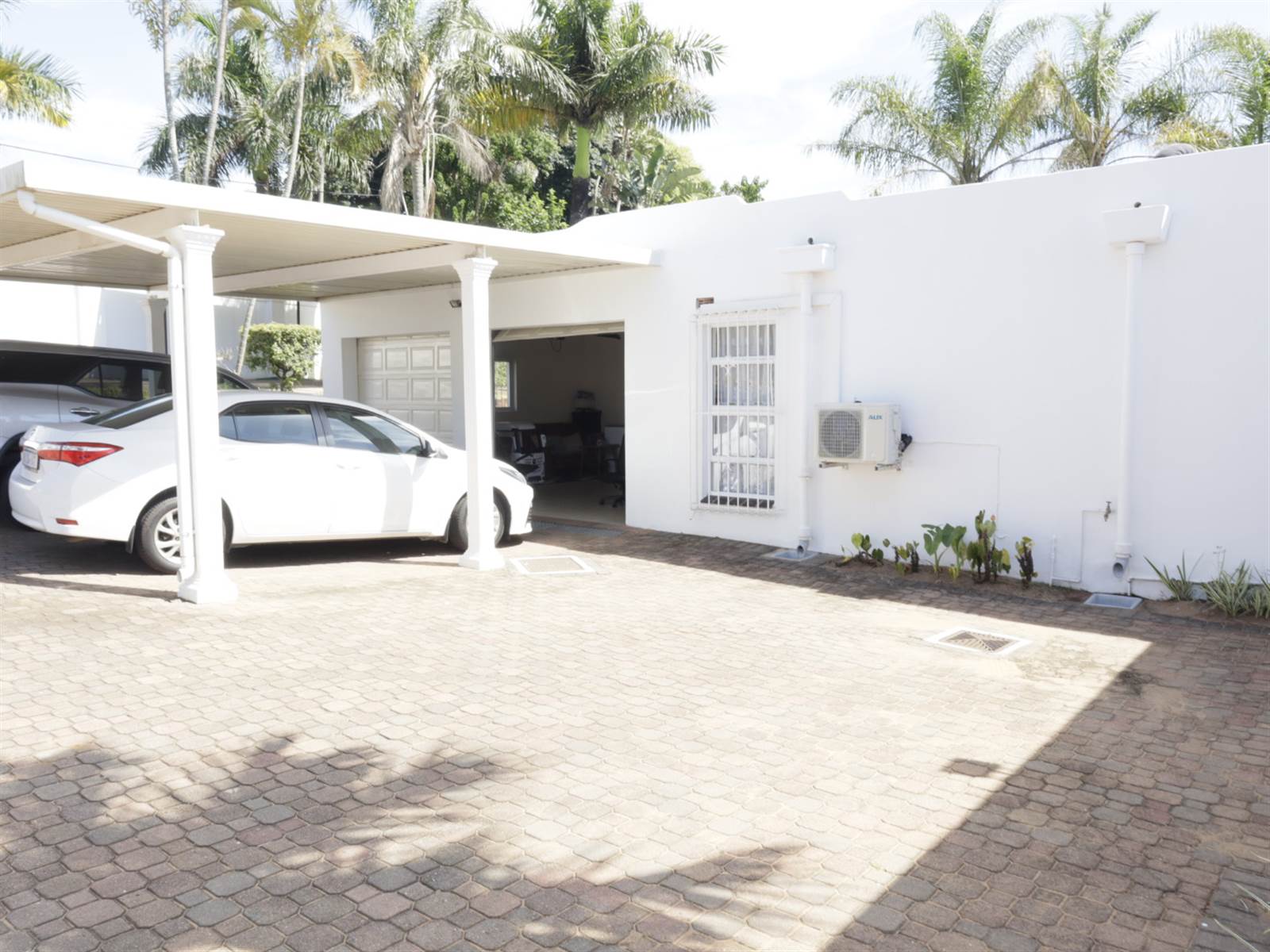 3 Bed House in Umhlanga Rocks photo number 25