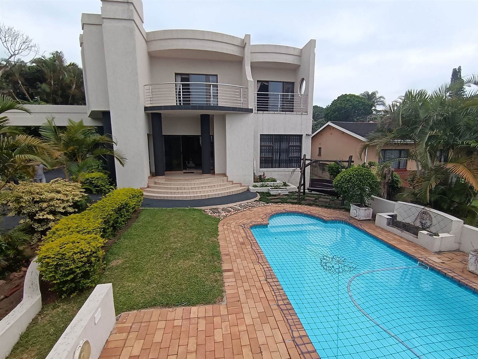 3 Bed House in Scottburgh South photo number 1