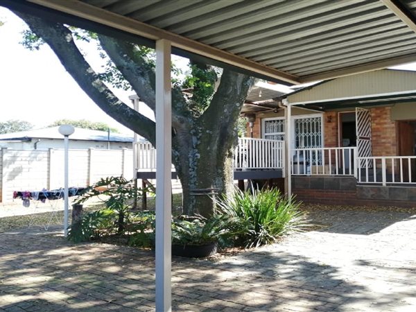4 Bedroom House 4 Bedroom House