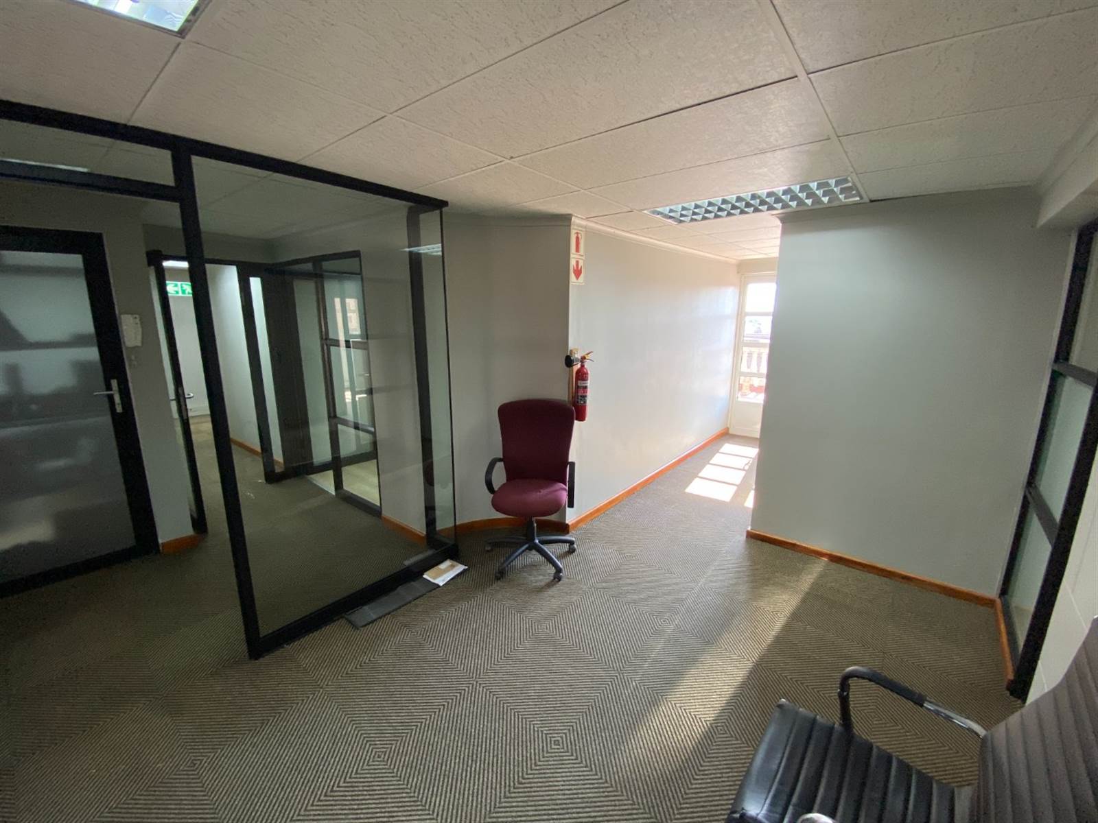 357  m² Office Space in Erasmuskloof photo number 19