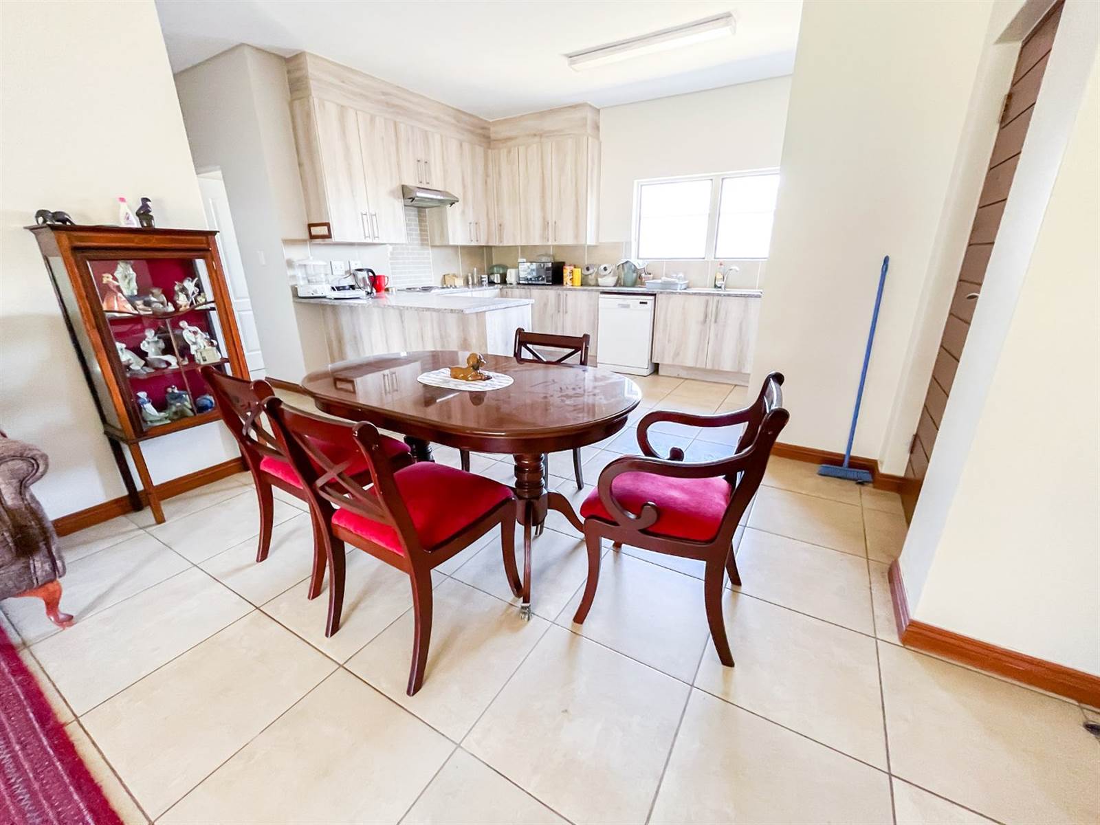 3 Bed Townhouse in Eastland Mature Lifestyle Estate photo number 6