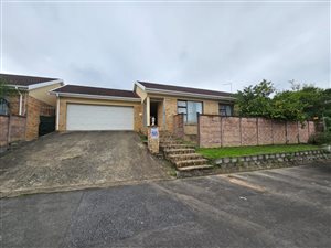 Townhouse in Beacon Bay