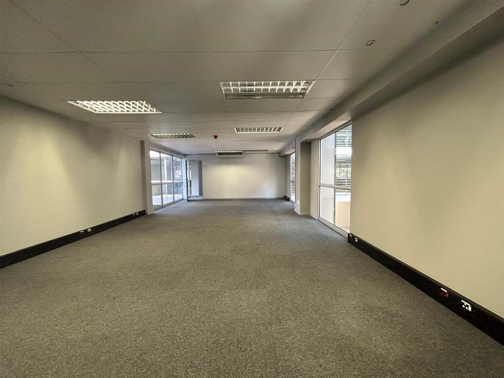 1440  m² Commercial space in Cresta photo number 24