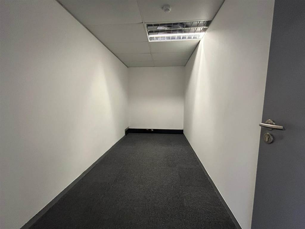 1440  m² Commercial space in Cresta photo number 16