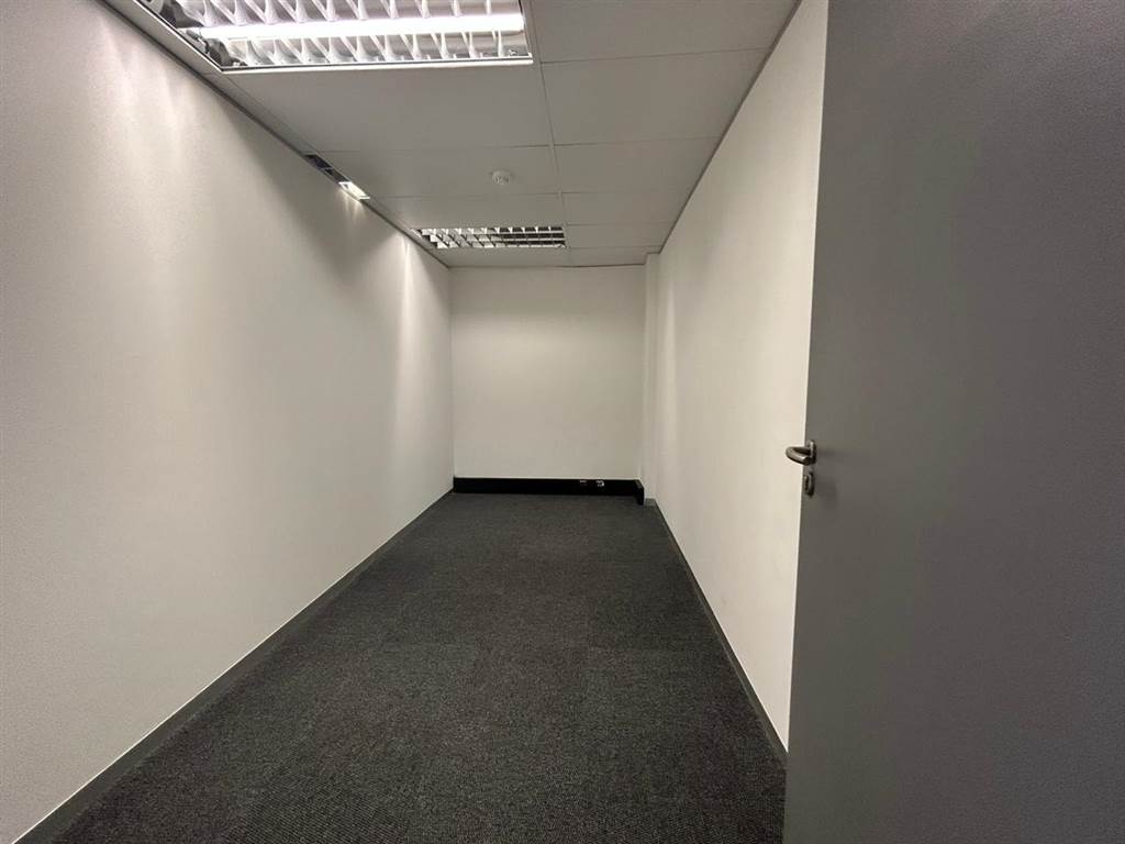 1440  m² Commercial space in Cresta photo number 15