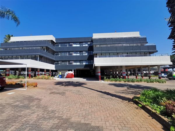 1440  m² Commercial space in Cresta