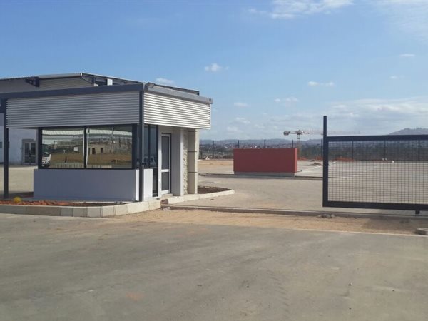 385  m² Industrial space