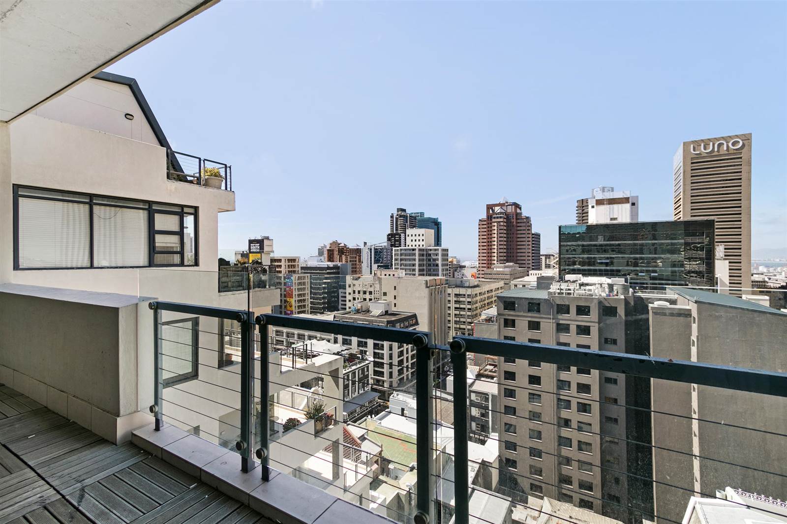 3 Bed Apartment in Cape Town City Centre photo number 8