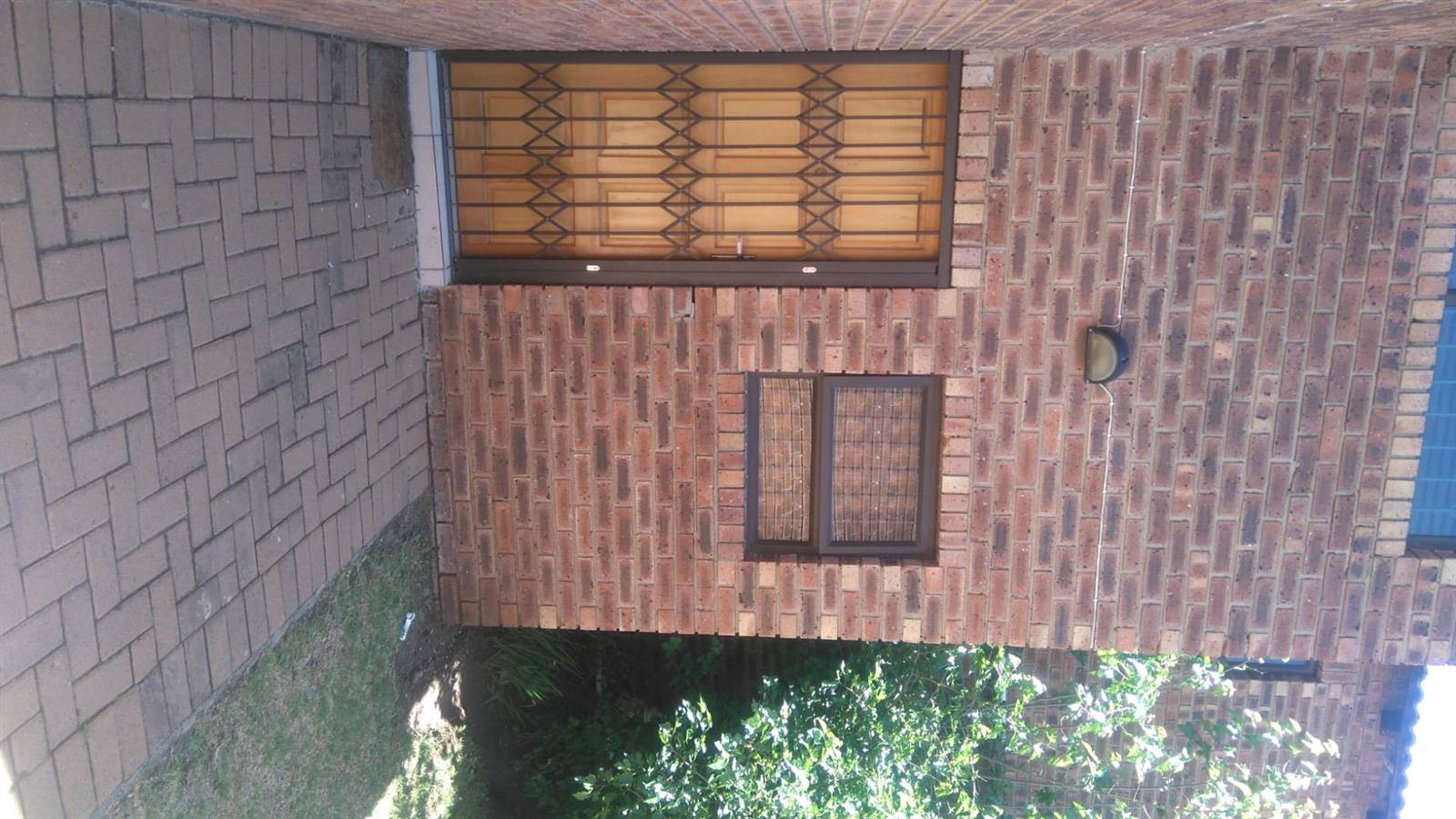 2 Bed Apartment in Secunda photo number 15