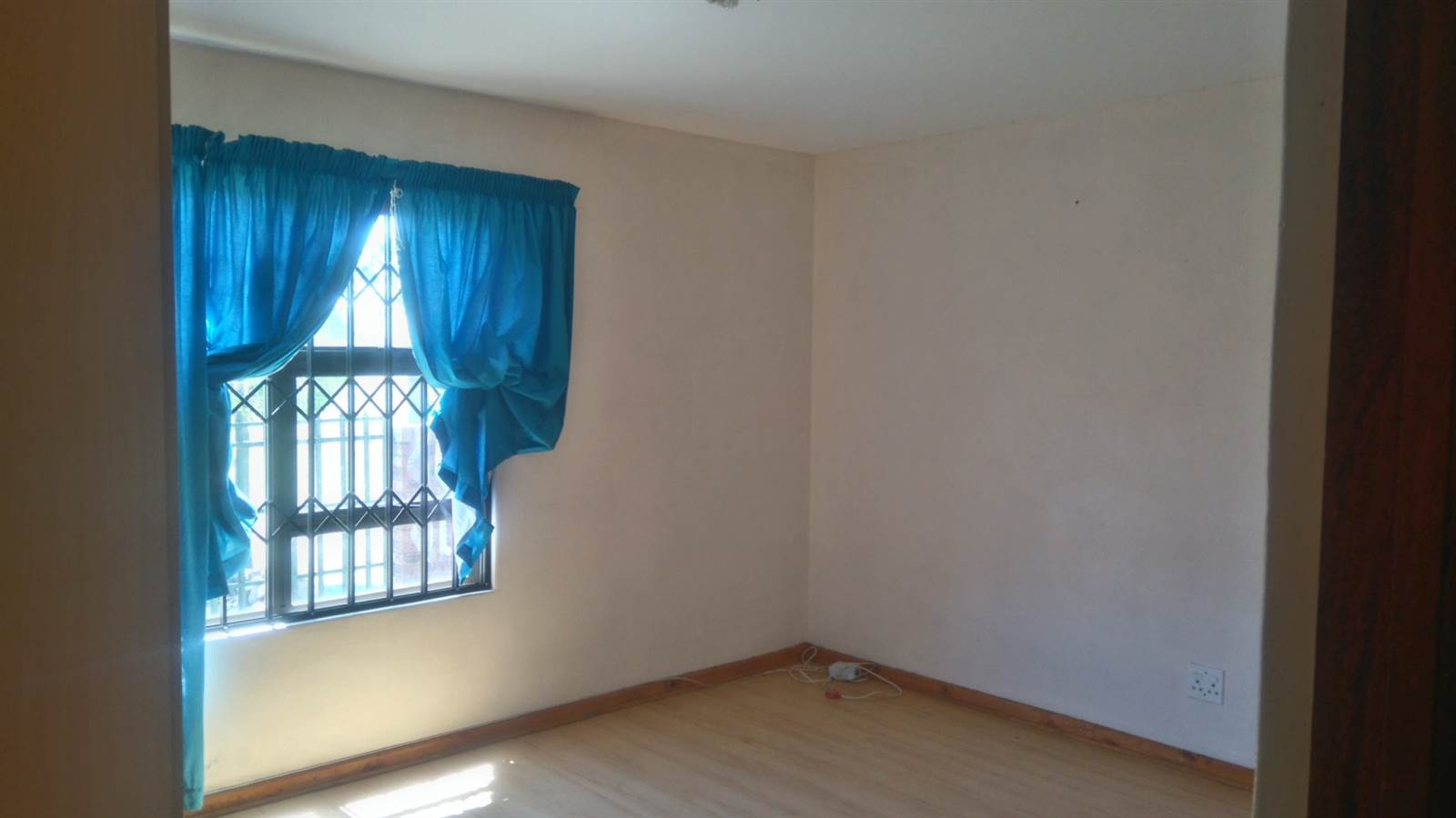 2 Bed Apartment in Secunda photo number 8