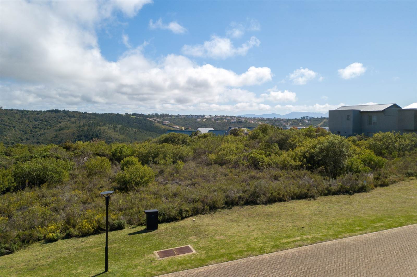1667 m² Land available in Brackenridge photo number 1