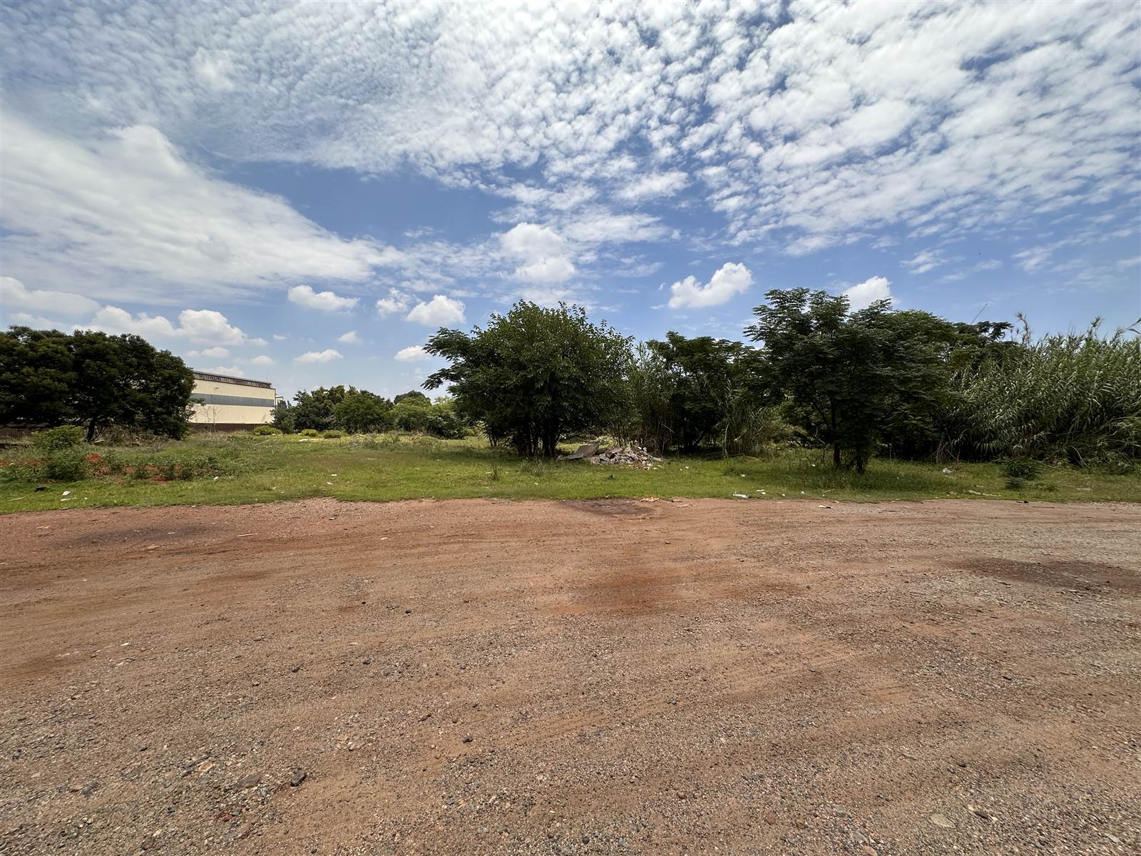 2.2 ha Land available in Wadeville photo number 6