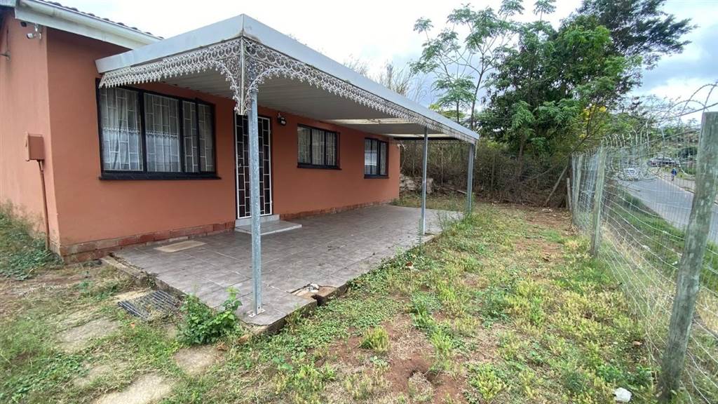 3 Bedroom House 3 Bedroom House