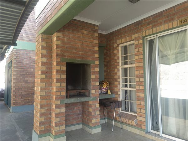 3 Bedroom Apartment 3 Bedroom Apartment