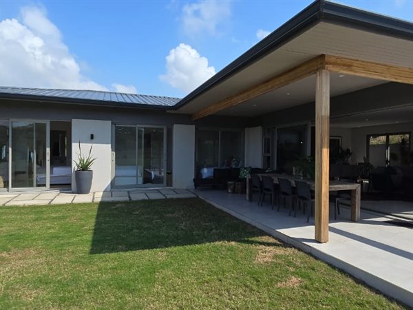 4 Bedroom Townhouse