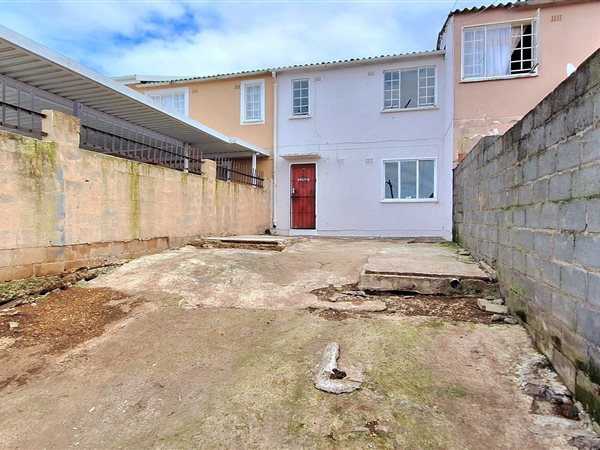 2 Bedroom House 2 Bedroom House