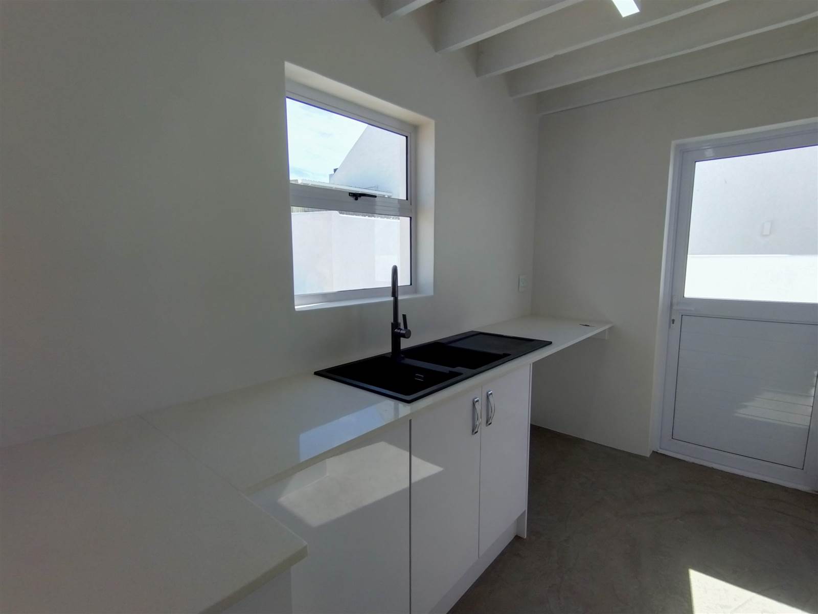 2.5 Bed House in Paternoster photo number 10