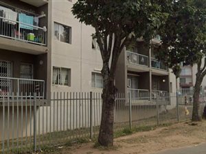 2 Bed Apartment in Chatsworth Central