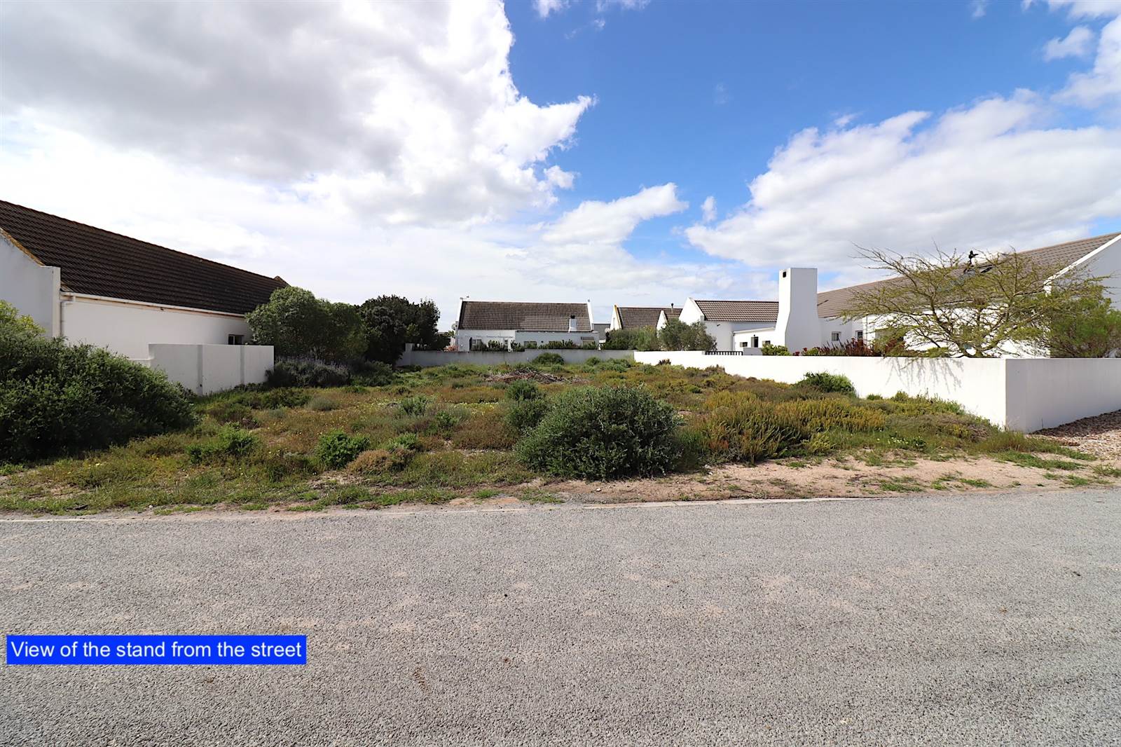 603 m² Land available in Golden Mile photo number 2