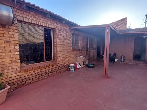 2 Bed House in Mamelodi East