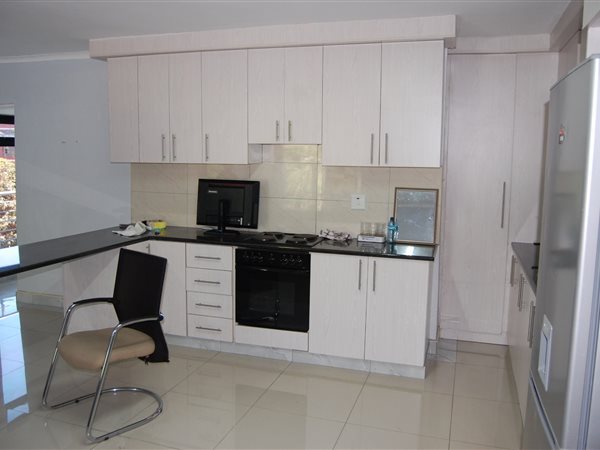 3 Bed Apartment