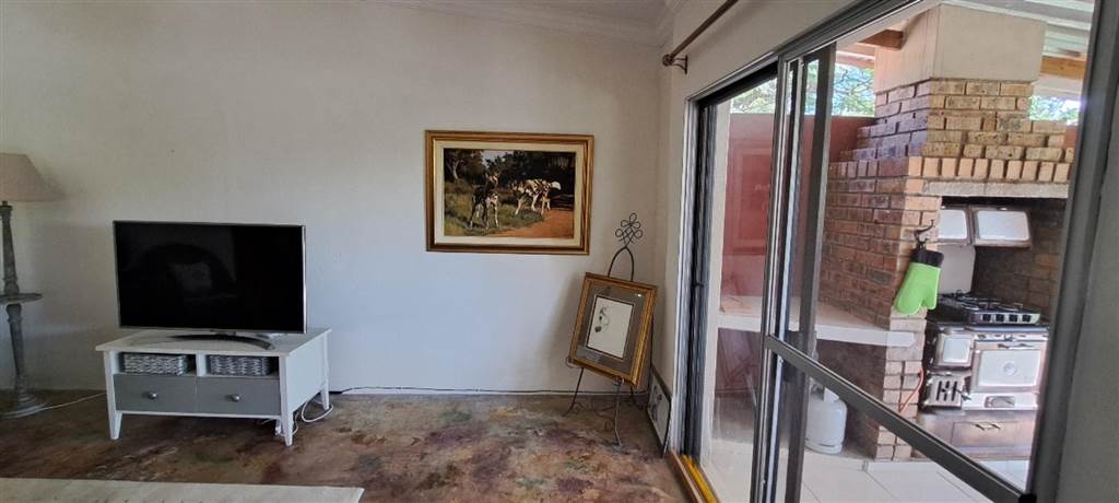 3 Bed House in Rooiberg photo number 29