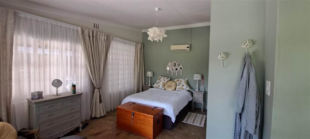3 Bed House in Rooiberg photo number 18