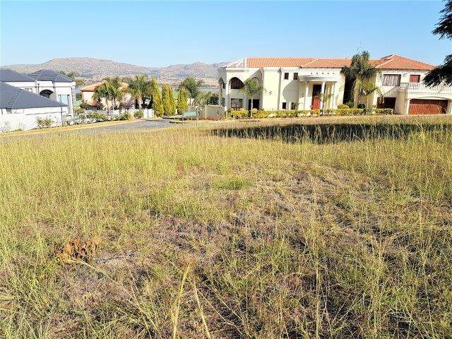 880 m² Land available in Kosmos Ridge photo number 8