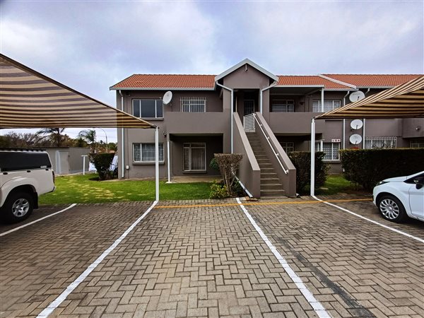 2 Bedroom Townhouse 2 Bedroom Townhouse