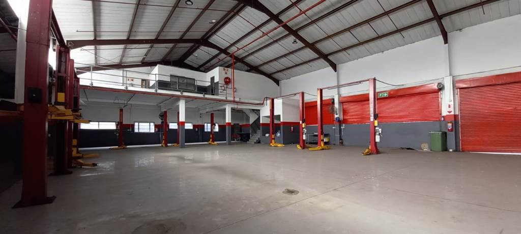 786  m² Industrial space in Rossburgh photo number 9