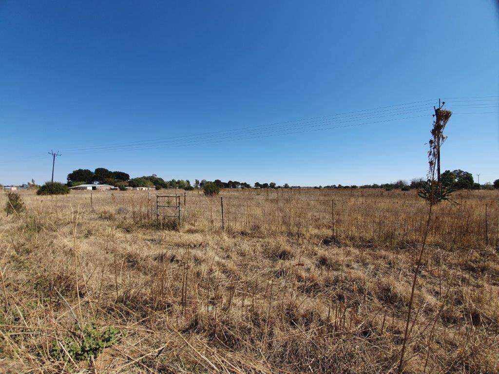 3.9 ha Land available in Bainsvlei photo number 1