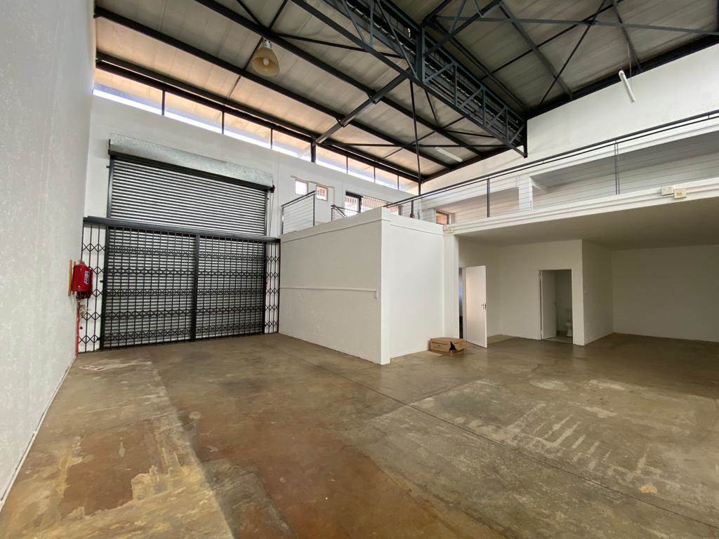 314  m² Industrial space in Barbeque Downs photo number 3