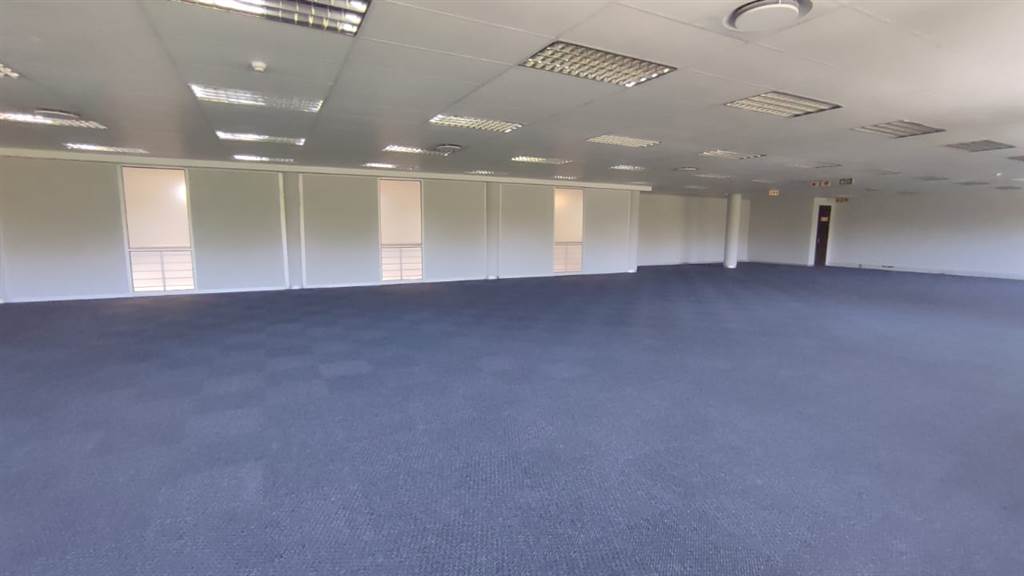 400  m² Commercial space in Bedfordview photo number 6