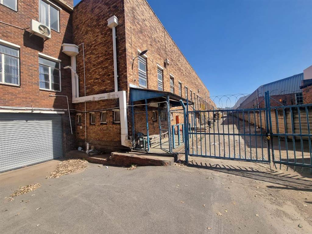 6903  m² Industrial space in Elandsfontein AH photo number 4