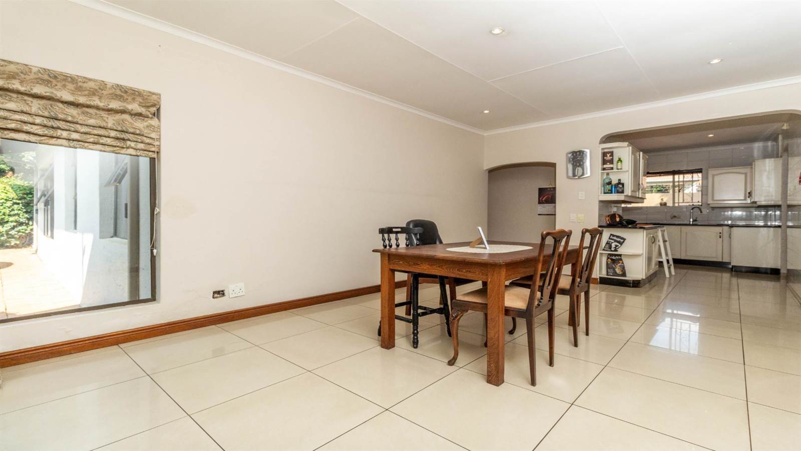 3 Bed House in Northcliff photo number 18