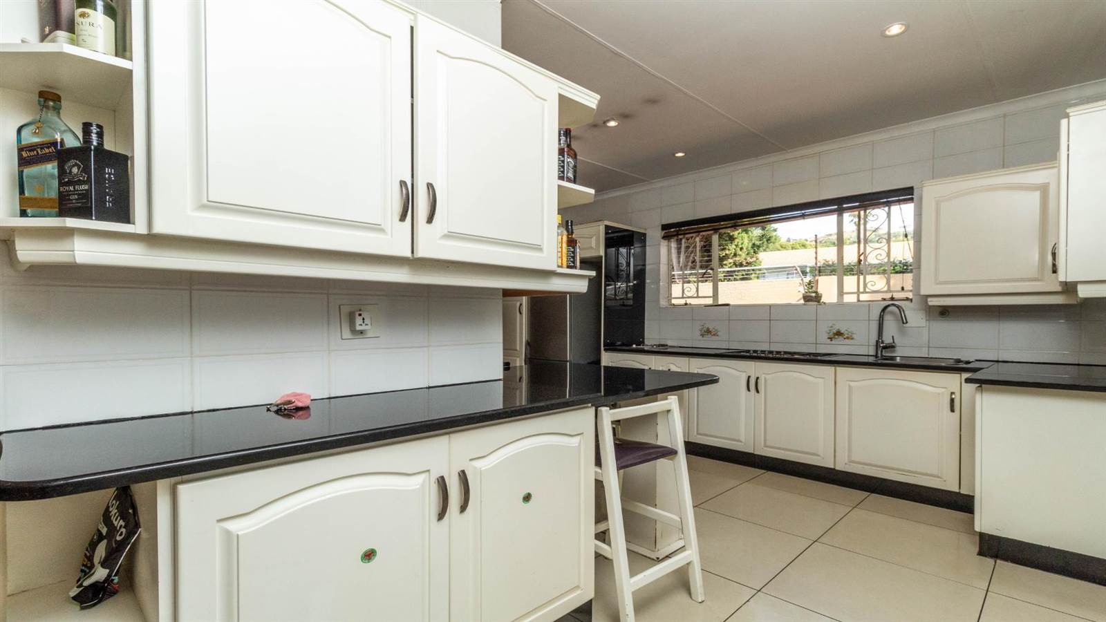 3 Bed House in Northcliff photo number 19