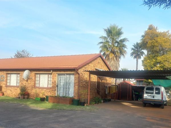 2 Bedroom Garden Cottage 2 Bedroom Garden Cottage