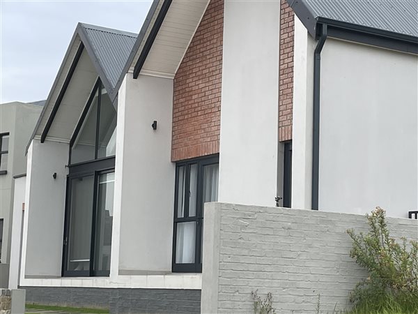 3 Bedroom House 3 Bedroom House