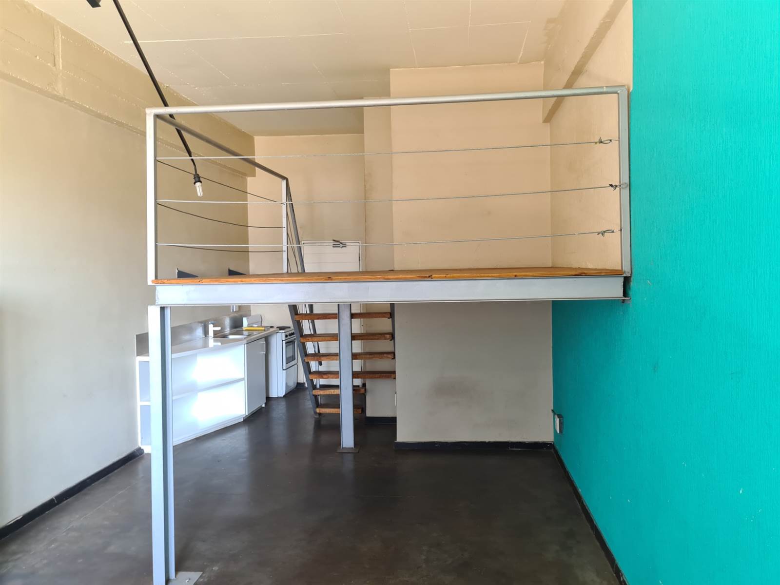 1 Bed Townhouse in City & Suburban (Maboneng) photo number 6