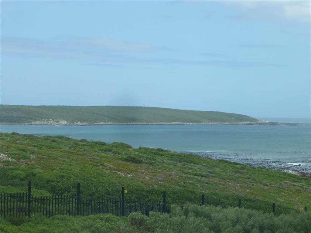 557 m² Land available in Gansbaai and surrounds photo number 6